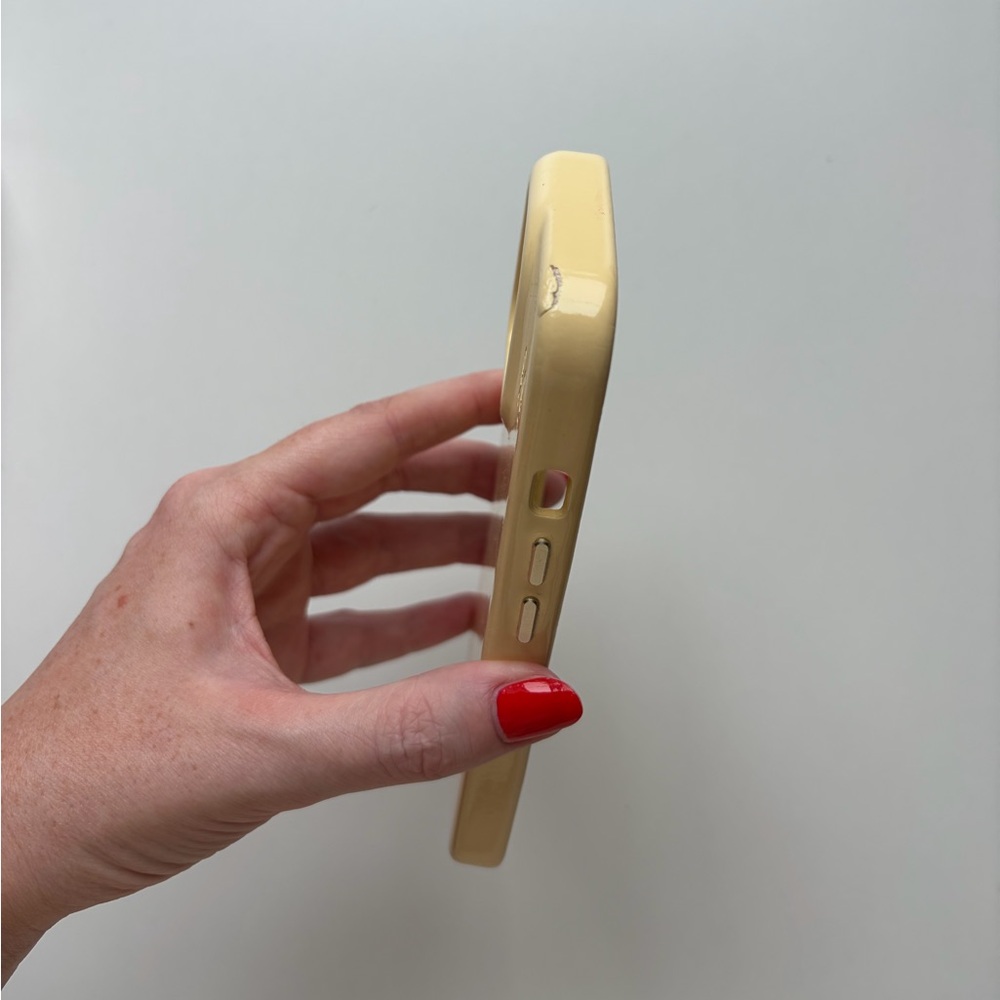 Used Urban Sophistication The Skinny Case in Butter Yellow, iPhone 16 Pro Case - Picture 10 of 10